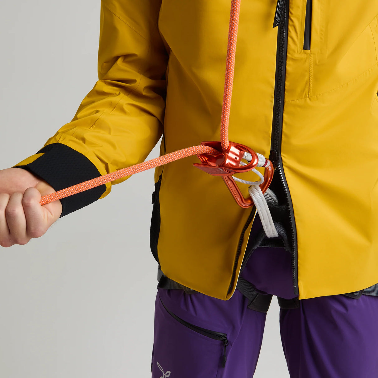 VERTIGO 3L JACKET