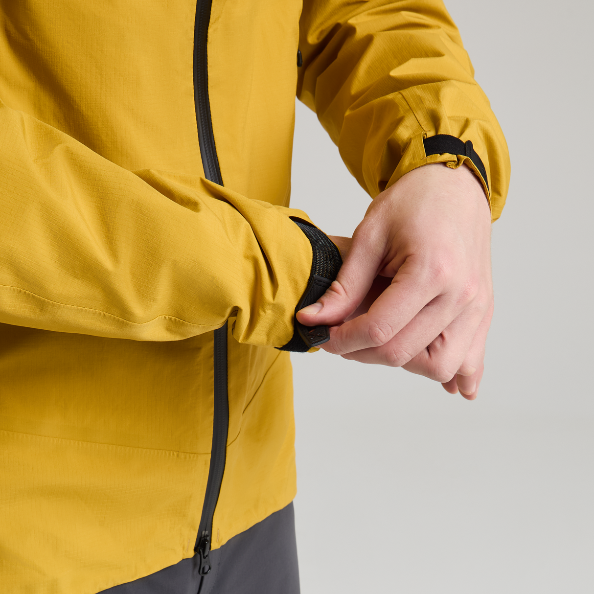 MAGICA GTX PRO JACKET